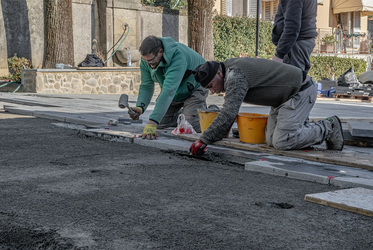 PIAZZA SAN GENNARO - Gallery