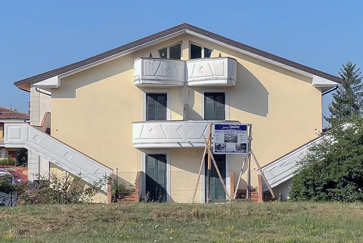 8 unità immobiliari in condominio - Gallery